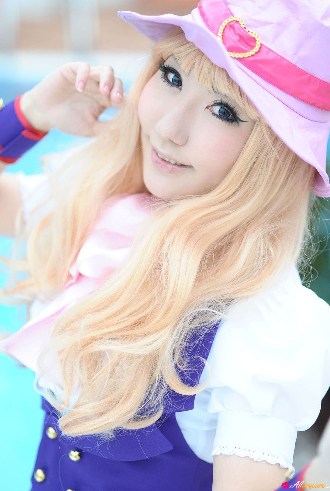 [allgravure][10-17] love